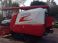 Moissonneuse-batteuse agricole Lovol RG108 RG108AC RG108T 100-110 CV à prix d'usine pour l'Afrique