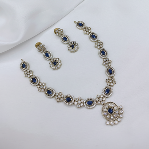 High Quality Traditional Ethnic Antique <b>Gold</b> Plated Zircon Flower Design Necklace <b>Set</b> Earrings Maang Tikka Indian Wedding Party - Product Image 2