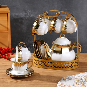 Service à café et à thé en céramique de luxe |   Service à thé en <span class=keywords><strong>porcelaine</strong></span> avec bordure dorée, 13 pièces |   Carafe à eau de qualité supérieure pour le thé anglais de l'après-midi - Product Image 5