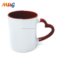 Mug en céramique personnalisable avec poignée en forme de cœur, couleur au choix, pour l'eau, les accessoires scolaires, les cadeaux