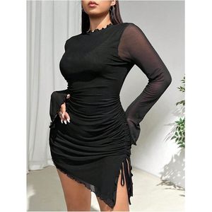 Vestido ajustado de mujer con manga larga acampanada, malla transparente, asimétrico, mini, para club, cintura natural, escote festoneado, tela de gasa - Product Image 6