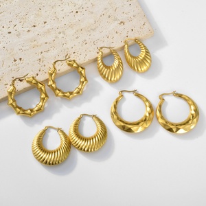 Pendientes de Aro Gruesos Chapados en Oro de 18k, Hipoalergénicos, con Diseño Trenzado, para Mujer - Product Image 5