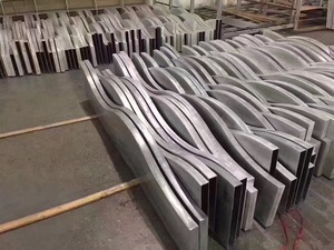 Façade murale en tube carré en aluminium décoratif pour appartement résidentiel moderne - Product Image 4