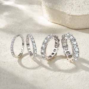 Anel de Prata Esterlina S925 com Moissanite em Canal, Aliança de Eternidade Minimalista e Empilhável para Casamento, para Mulheres e Homens - Product Image 4