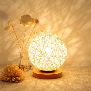 Lâmpada LED de rattan com bola de 15 cm, luminária de globo, projetor de LED regulável alimentado por USB, luz noturna para decoração de quarto infantil