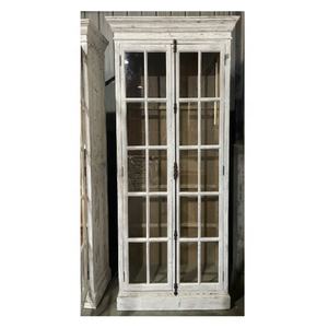 Buffet de cuisine traditionnel en bois blanc avec portes vitrées - Product Image 5