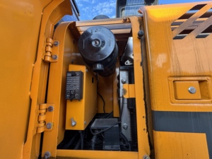 Excavadora Hidráulica Usada Hyundai 225HD, 90% Nueva, Motor, Caja de Cambios y Bomba de 22.5 Toneladas, Modelo 2024 para Construcción - Product Image 4