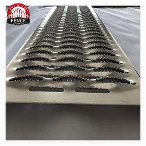 <span class=keywords><strong>Plaque</strong></span> antidérapante galvanisée en métal perforé pour les escaliers et le sol - Product Image 5