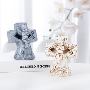 KOMI <span class=keywords><strong>statue</strong></span> da giardino per la casa più vendute resina Little Angel Cross Heart <span class=keywords><strong>statue</strong></span> per pilastro da tavolo ornamenti in piedi regali di artigianato - Product Image 1