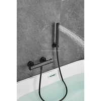 Ensemble de robinet de baignoire de salle de bain chaude Robinet de baignoire mural Pistolet Robinet de baignoire noir avec douchette.