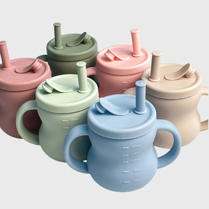 แก้วหัดดื่มซิลิโคนปลอดสาร BPA เป็นมิตรกับสิ่งแวดล้อม พร้อมหลอดซิลิโคน ป้องกันการหก - Product Image 1