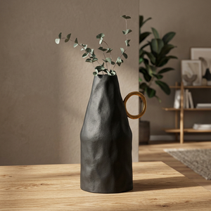 Vase de table en métal noir moderne et artistique, style sans effort, design géométrique fait main, forme sculpturale décorative - Product Image 1
