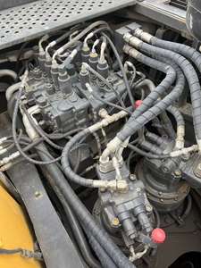 Excavatrice hydraulique sur chenilles Volvo EC360D d'occasion, lourde, pour l'exploitation minière et la construction - Product Image 5