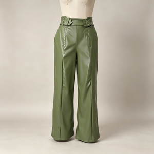 Pantalones Cortos Anchos de Piel Sintética Transpirable a Cuadros de Secado Rápido para Mujer, Estilo Urbano, Cintura Media Elástica de PU - Product Image 4