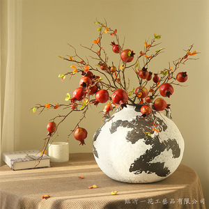 Décoration florale artificielle Yihua, fleur de grenade sauvage en soie, pour la maison, le salon, la chambre, couleur rouge orangé. - Product Image 1