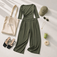 Pantalon large à plis avant sur mesure et chemise courte ajustée à manches courtes, ensemble de survêtement athleisure élégant pour femme en tissu extensible quadridirectionnel