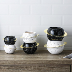 Vaso da fiori in ceramica Mini pianeta nuovo Design con finitura smaltata grazioso vaso per piante grasse - Product Image 6