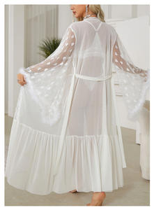 Robe de nuit sexy en dentelle à manches longues et à devant ouvert pour femmes, vente en gros moins chère - Product Image 4
