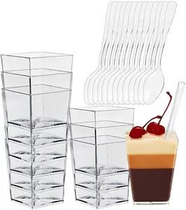 Mini tasses à Dessert en plastique transparent, 4 pièces 5 oz avec cuillère, gobelets d'entrée, de service carrés pour Desserts, chocolat, fruits, Pudding, App