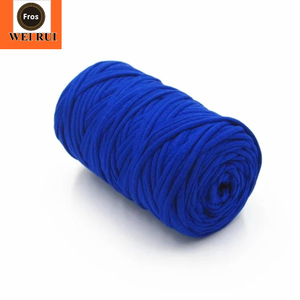 Rollo de Hilo de <span class=keywords><strong>Trapillo</strong></span> de Poliéster de 400g para Tejer a Crochet Bolsas y Macramé - Product Image 1