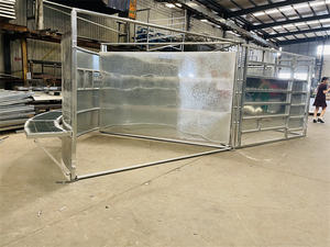 Panneaux incurvés <span class=keywords><strong>de</strong></span> course pour le bétail manipulant l'équipement <span class=keywords><strong>de</strong></span> treillis et <span class=keywords><strong>de</strong></span> portes d'escrime <span class=keywords><strong>de</strong></span> bétail - Product Image 4