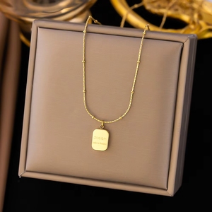 Collier élégant en chaîne plaqué or, pendentif de bijoux raffiné pour accessoires féminins - Product Image 3