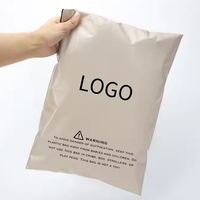 Vente chaude, sacs de courrier express auto-scellants personnalisés, enveloppes d'expédition postales, sacs de courrier poly nude avec logo
