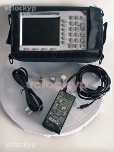 Analyseur de câbles et d'antennes portable Anritsu S331D Site Master - Product Image 1