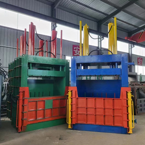 Presse à balles de pneus hydrauliques en vente Machine à balles en caoutchouc Machine à balles de pneus hydraulique verticale Machine à balles de pneus d'Inde - Product Image 6