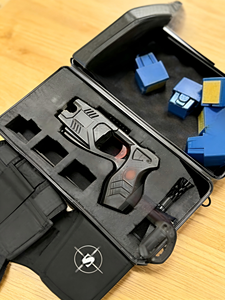 MagiUSA X26 Type 10M Long Distance <b>Rechargeable</b> Tactical <b>Flashlight</b> Toy with Removable Display for Self-Defense (Aluminum Alloy) - Product Image 6