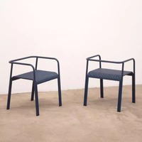 Ensemble de meubles de patio de style industriel - Table et chaises en fer forgé vintage - Garantie 1 an - Usage commercial et domestique