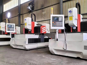 เครื่องเจาะและกัดแผ่นโลหะแบบแกนทรี CNC ความเร็วสูงสำหรับงานผลิตโลหะ - Product Image 2