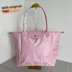 Bolso de Mano Tipo Dumpling de Cuero Genuino y Nailon, Marca de Diseño LY, Edición Dragón Francés 70 Aniversario, Impermeable, con Cierre - Product Image 1