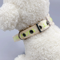 Collier pour chien en polyester tendance avec motif lettres, boucle ardillon détachable, pour promenade estivale