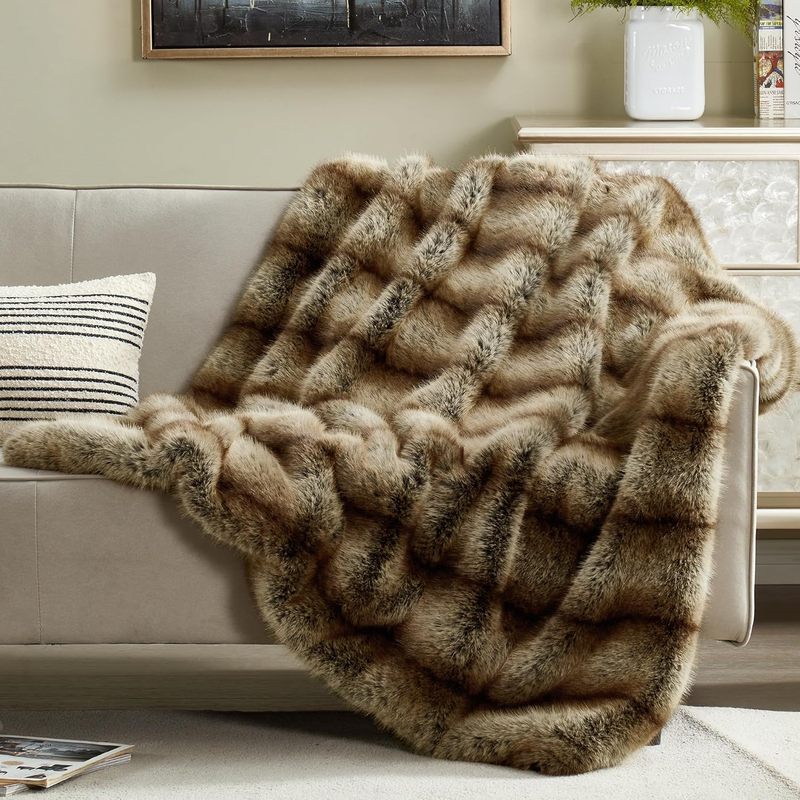 Luxury Faux Fur Leopard Print Blanket