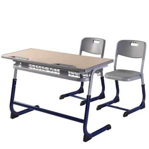 Muebles ajustables para <span class=keywords><strong>el</strong></span> aula Escritorio escolar y silla 2 Estudiantes Universidad Escritorio escolar doble Escritorio escolar de madera de acero - Product Image 4