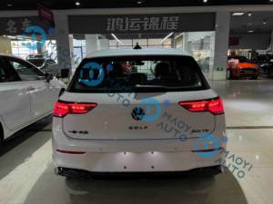 Avancé pour <span class=keywords><strong>Golf</strong></span> <span class=keywords><strong>GTI</strong></span> R-Line modèle 2024, doté de performances améliorées et de technologies de pointe - Product Image 5