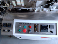 Machine d'emballage automatique à grande vitesse pour pailles à boire emballées individuellement