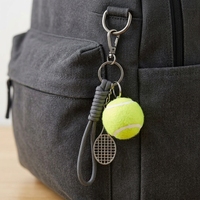 Porte-clés de tennis colorés et créatifs en alliage, mini raquettes de tennis pour les fans de tennis et accessoires de sac