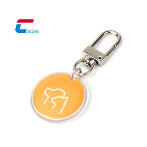 Llavero Personalizado de Resina Epoxi Transparente Totalmente Cerrado, Llavero Promocional de Plástico con Diseño Lindo - Product Image 5