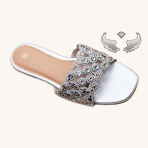 <b>Summer</b> New Design Wholesale Flat Casual Slip-on Water Droplet-embroidered Breathable Lightweight Women's Sandals and <b>slippers</b> - Product Image 3