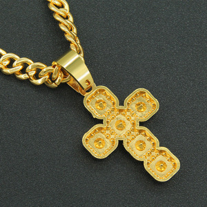 Collar de cruz para hombre con incrustaciones de circonitas cúbicas (CZ) y colgante de cruz con bisel cuadrado, chapado en oro y plata, joyería religiosa para fiestas - Product Image 6