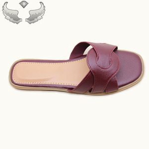 Sandales et pantoufles plates décontractées pour femmes, nouvelle collection été, légères et confortables pour l'extérieur - Product Image 5