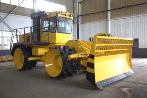 Demande de machines les plus vendues : Broyeur de déchets alimentaires écologique 23, 26, 28 tonnes, compacteur de déchets pour dépon, 192 kW haute efficacité - Product Image 4