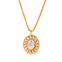 J & D Jewelry Collier en acier inoxydable plaqué or 18K avec pendentif en perles brillantes texture strass pour femmes