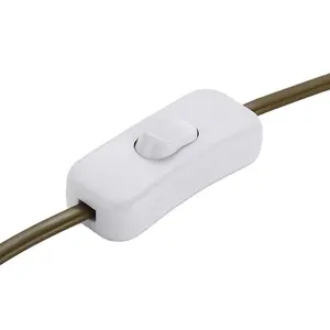 Kabel daya lampu tegangan rendah dengan colokan 303