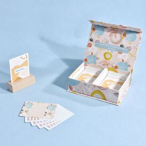 Nhà Sản Xuất Tùy Chỉnh In Ấn Thẻ Trò Chơi Hộp 300 350 Màu Đen Và Trắng Giấy Trò Chơi Thẻ Với 2 Mảnh Hộp Chơi Thẻ Trò Chơi Hộp - Product Image 4