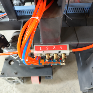 โต๊ะโหลดกระจกแบบเอียง CNC อัตโนมัติเต็มรูปแบบที่ปรับแต่งได้จากจีนสำหรับขาย - Product Image 2