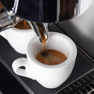 Tasses à café miniatures en céramique blanche avec logo personnalisé, ensemble tasse et soucoupe à expresso épaissies de 9 mm - Product Image 2