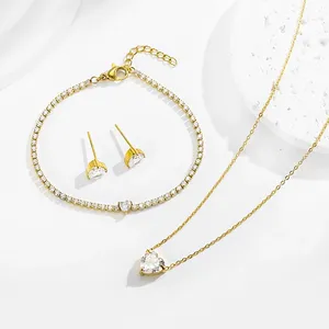 3 unids/set corazón circón colgante Cruz cadena mujer Simple titanio acero 18K chapado en oro collar pulsera pendientes conjunto para mujer - Product Image 2